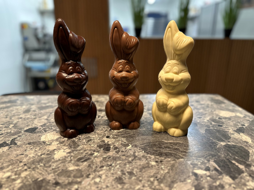 Zittende haas - 250mm