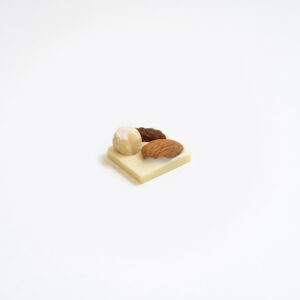 Karakken met nootjes witte chocolade
